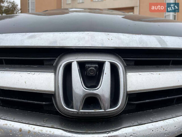 Черный Хонда Легенд, объемом двигателя 3.47 л и пробегом 335 тыс. км за 5500 $, фото 9 на Automoto.ua