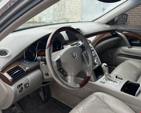 Хонда Легенд, объемом двигателя 3.47 л и пробегом 282 тыс. км за 4700 $, фото 10 на Automoto.ua