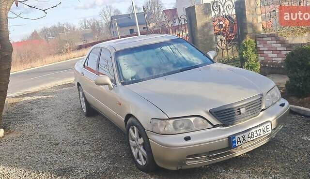 Жовтий Хонда Легенд, об'ємом двигуна 3.5 л та пробігом 100 тис. км за 2000 $, фото 3 на Automoto.ua