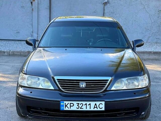 Серый Хонда Легенд, объемом двигателя 3.5 л и пробегом 300 тыс. км за 1950 $, фото 3 на Automoto.ua