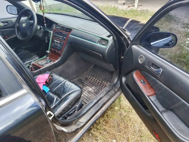 Сірий Хонда Легенд, об'ємом двигуна 3.5 л та пробігом 484 тис. км за 3500 $, фото 1 на Automoto.ua