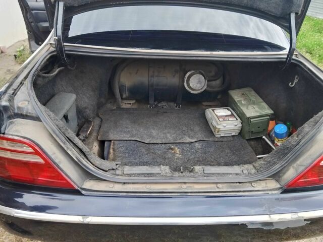 Сірий Хонда Легенд, об'ємом двигуна 3.5 л та пробігом 484 тис. км за 3500 $, фото 5 на Automoto.ua