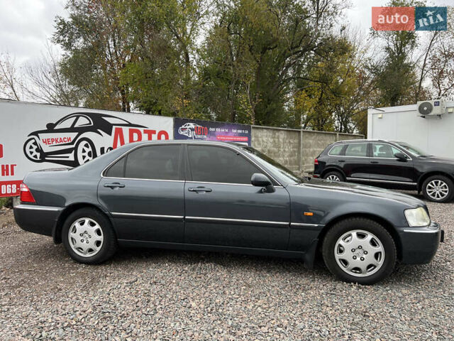 Серый Хонда Легенд, объемом двигателя 3.47 л и пробегом 332 тыс. км за 4400 $, фото 7 на Automoto.ua