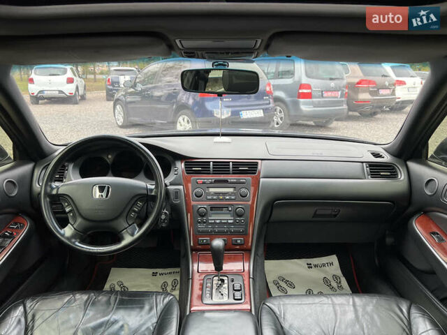 Серый Хонда Легенд, объемом двигателя 3.47 л и пробегом 332 тыс. км за 4400 $, фото 13 на Automoto.ua