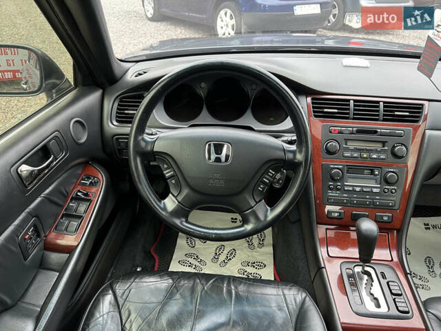 Серый Хонда Легенд, объемом двигателя 3.47 л и пробегом 332 тыс. км за 4400 $, фото 12 на Automoto.ua