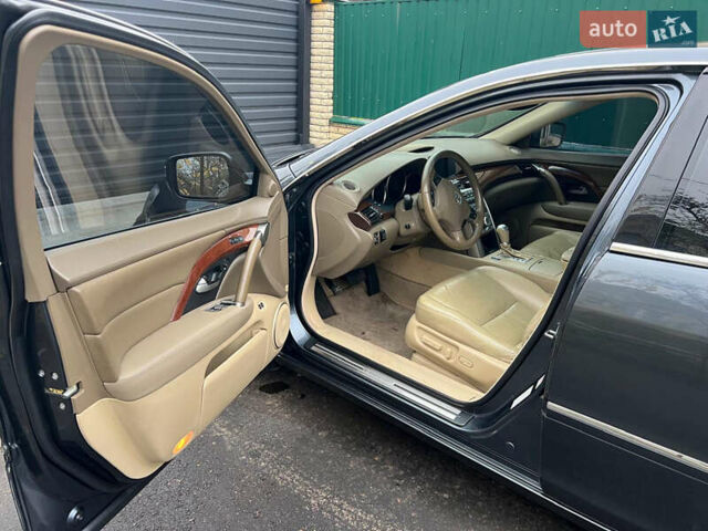 Серый Хонда Легенд, объемом двигателя 3.5 л и пробегом 390 тыс. км за 6700 $, фото 3 на Automoto.ua