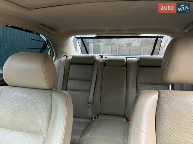 Серый Хонда Легенд, объемом двигателя 3.5 л и пробегом 390 тыс. км за 6700 $, фото 8 на Automoto.ua