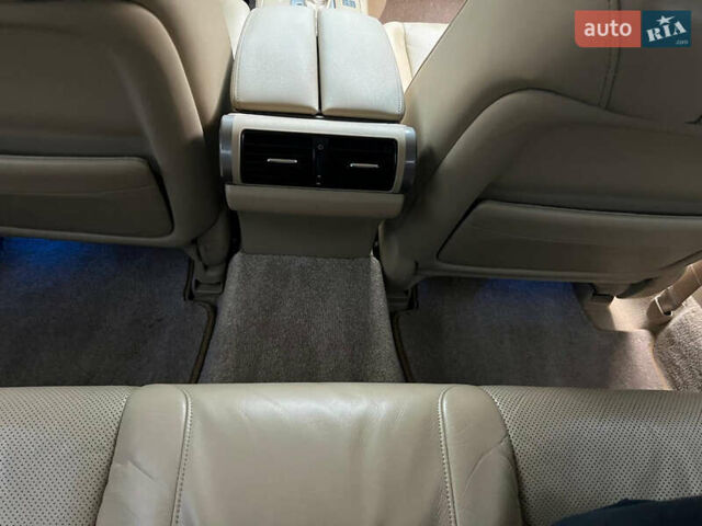 Серый Хонда Легенд, объемом двигателя 3.5 л и пробегом 390 тыс. км за 6700 $, фото 13 на Automoto.ua