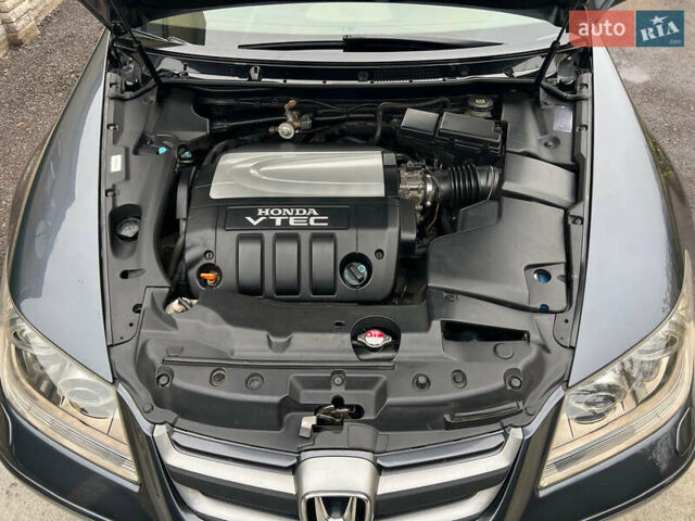Серый Хонда Легенд, объемом двигателя 3.5 л и пробегом 390 тыс. км за 6700 $, фото 16 на Automoto.ua