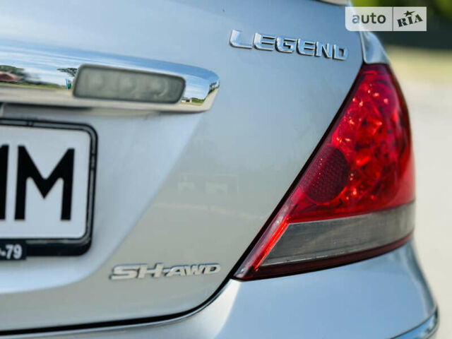 Серый Хонда Легенд, объемом двигателя 3.47 л и пробегом 255 тыс. км за 6900 $, фото 9 на Automoto.ua