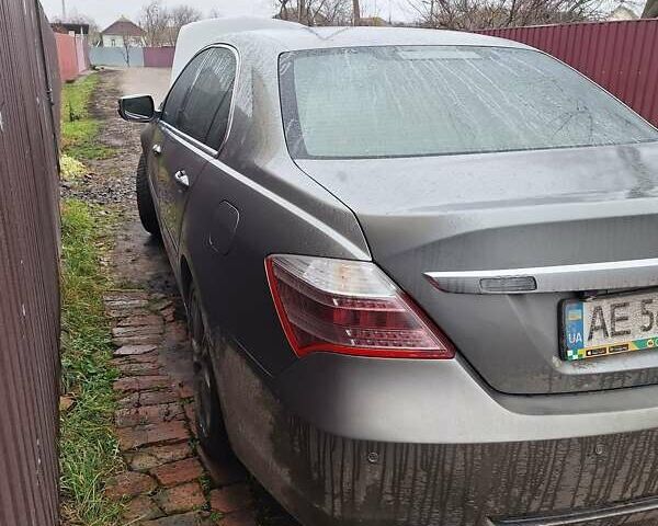 Серый Хонда Легенд, объемом двигателя 3.66 л и пробегом 367 тыс. км за 5000 $, фото 6 на Automoto.ua