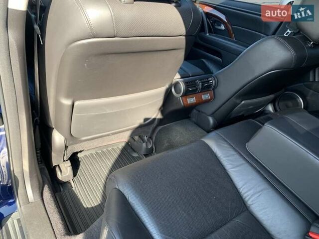 Синий Хонда Легенд, объемом двигателя 3.7 л и пробегом 149 тыс. км за 9999 $, фото 3 на Automoto.ua