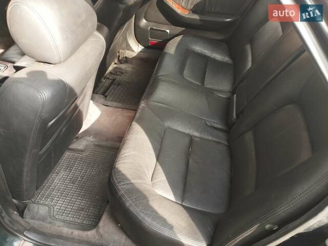 Зеленый Хонда Легенд, объемом двигателя 3.21 л и пробегом 500 тыс. км за 2200 $, фото 12 на Automoto.ua