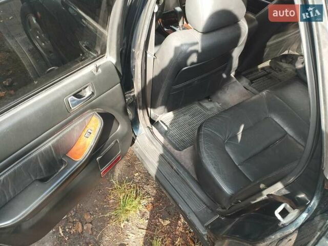 Зеленый Хонда Легенд, объемом двигателя 3.21 л и пробегом 500 тыс. км за 2200 $, фото 13 на Automoto.ua