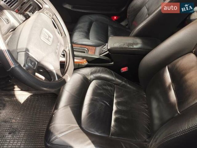 Зеленый Хонда Легенд, объемом двигателя 3.21 л и пробегом 500 тыс. км за 2200 $, фото 6 на Automoto.ua