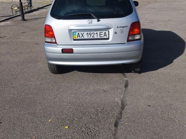 Серый Хонда Лого, объемом двигателя 1.3 л и пробегом 204 тыс. км за 3000 $, фото 4 на Automoto.ua