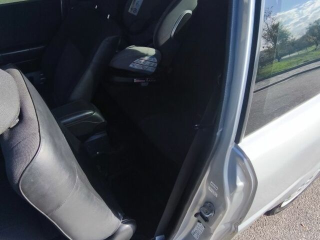 Серый Хонда Лого, объемом двигателя 1.3 л и пробегом 204 тыс. км за 3000 $, фото 6 на Automoto.ua