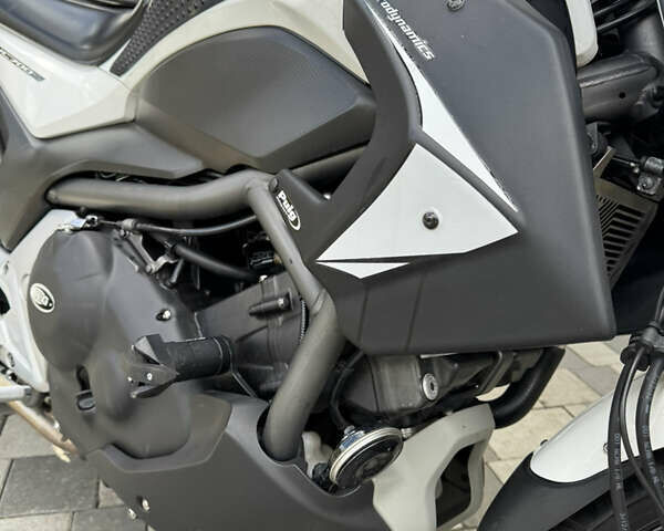 Білий Хонда NC 700S, об'ємом двигуна 0.7 л та пробігом 37 тис. км за 5800 $, фото 8 на Automoto.ua