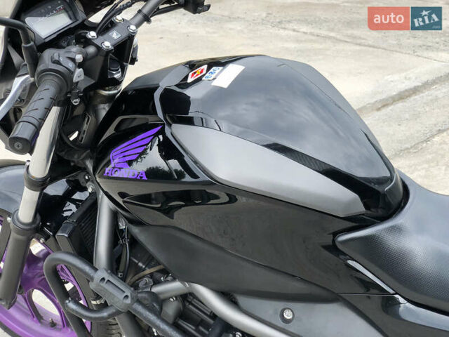 Черный Хонда NC 700S, объемом двигателя 0.7 л и пробегом 13 тыс. км за 5600 $, фото 10 на Automoto.ua