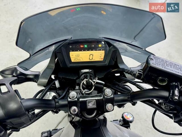 Хонда NC 700S, об'ємом двигуна 0.7 л та пробігом 35 тис. км за 6299 $, фото 14 на Automoto.ua
