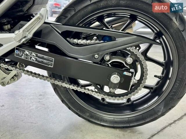 Хонда NC 700S, об'ємом двигуна 0.7 л та пробігом 35 тис. км за 6299 $, фото 10 на Automoto.ua