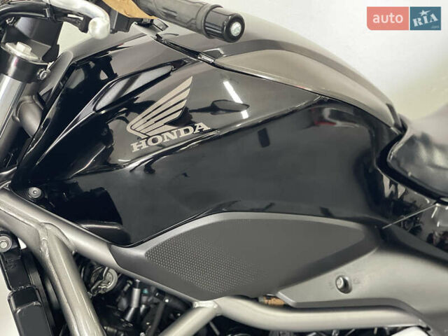Хонда NC 700S, объемом двигателя 0.7 л и пробегом 12 тыс. км за 5700 $, фото 31 на Automoto.ua