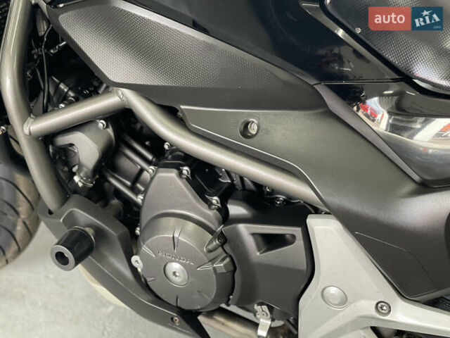 Хонда NC 700S, объемом двигателя 0.7 л и пробегом 12 тыс. км за 5700 $, фото 34 на Automoto.ua
