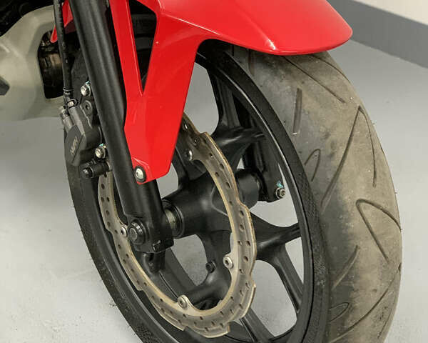 Хонда NC 700S, объемом двигателя 0.7 л и пробегом 14 тыс. км за 4900 $, фото 42 на Automoto.ua