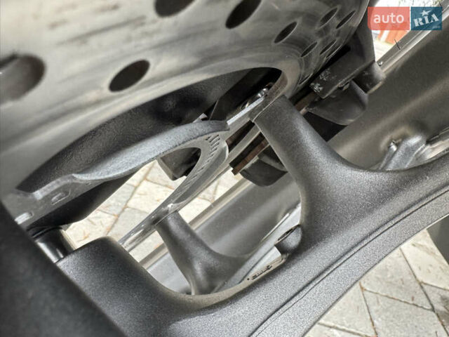 Серый Хонда NC 700S, объемом двигателя 0.7 л и пробегом 38 тыс. км за 5300 $, фото 11 на Automoto.ua