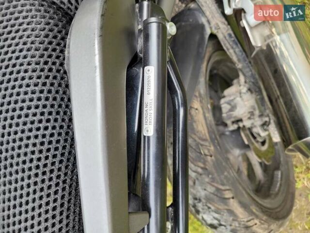 Чорний Хонда NC 700X, об'ємом двигуна 0.67 л та пробігом 53 тис. км за 6200 $, фото 5 на Automoto.ua