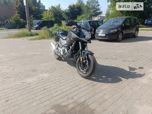 Хонда NC 700X 2013 в Киеве на Automoto.ua Черный Хонда NC 700X, объемом двигателя 0.67 л и пробегом 50 тыс. км за 5700 $, фото 1 на Automoto.ua