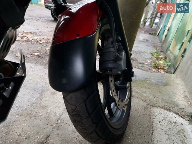 Красный Хонда NC 700X, объемом двигателя 0 л и пробегом 37 тыс. км за 6000 $, фото 2 на Automoto.ua