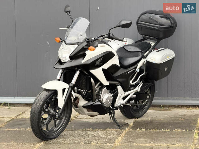 Хонда NC 700X, объемом двигателя 0.7 л и пробегом 28 тыс. км за 5800 $, фото 1 на Automoto.ua