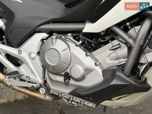 Хонда NC 700X, объемом двигателя 0.7 л и пробегом 28 тыс. км за 5800 $, фото 6 на Automoto.ua