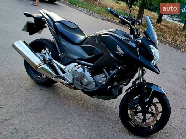 Сірий Хонда NC 700X, об'ємом двигуна 0.67 л та пробігом 28 тис. км за 5500 $, фото 1 на Automoto.ua