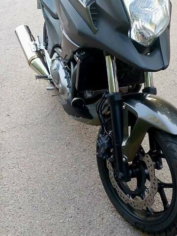 Сірий Хонда NC 700X, об'ємом двигуна 0.67 л та пробігом 28 тис. км за 5500 $, фото 8 на Automoto.ua