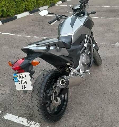 Сірий Хонда NC 700X, об'ємом двигуна 0.67 л та пробігом 12 тис. км за 6000 $, фото 4 на Automoto.ua