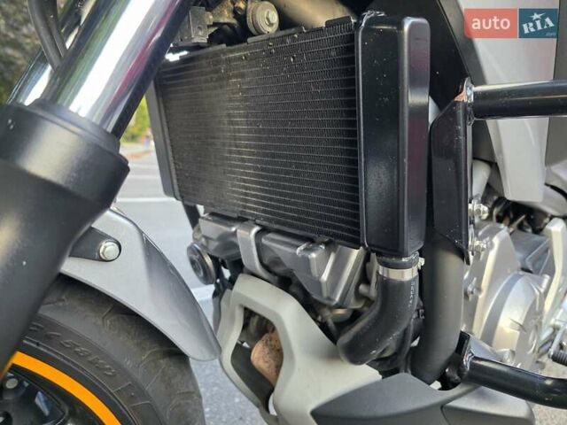 Сірий Хонда NC 700X, об'ємом двигуна 0.67 л та пробігом 26 тис. км за 7500 $, фото 11 на Automoto.ua