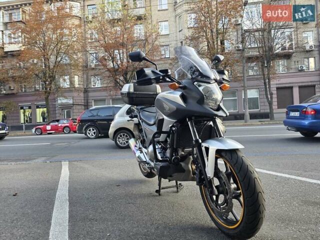 Сірий Хонда NC 700X, об'ємом двигуна 0.67 л та пробігом 26 тис. км за 7500 $, фото 8 на Automoto.ua
