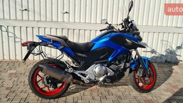 Синий Хонда NC 700X, объемом двигателя 0.07 л и пробегом 59 тыс. км за 5750 $, фото 19 на Automoto.ua