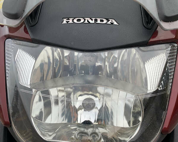Красный Хонда NT 700V, объемом двигателя 0.7 л и пробегом 80 тыс. км за 5700 $, фото 8 на Automoto.ua