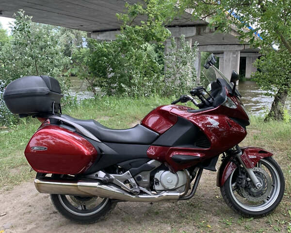 Красный Хонда NT 700V, объемом двигателя 0.7 л и пробегом 80 тыс. км за 5700 $, фото 34 на Automoto.ua