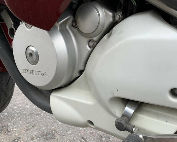 Красный Хонда NT 700V, объемом двигателя 0.7 л и пробегом 80 тыс. км за 5700 $, фото 19 на Automoto.ua