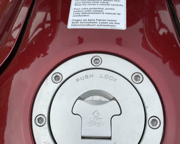 Красный Хонда NT 700V, объемом двигателя 0.7 л и пробегом 80 тыс. км за 5700 $, фото 14 на Automoto.ua