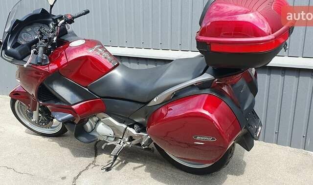Красный Хонда NT 700V, объемом двигателя 0.7 л и пробегом 41 тыс. км за 5500 $, фото 2 на Automoto.ua