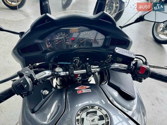 Хонда NT 700V, объемом двигателя 0.7 л и пробегом 35 тыс. км за 4999 $, фото 12 на Automoto.ua