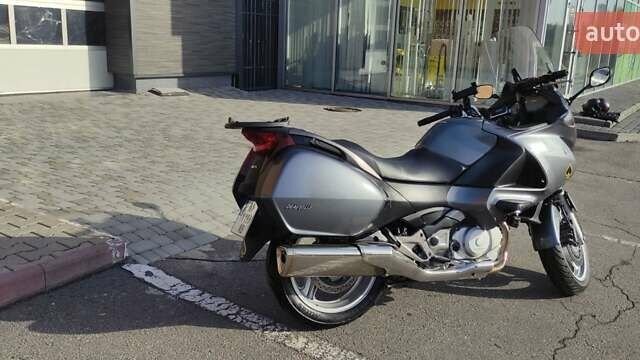 Хонда NT 700V, объемом двигателя 0 л и пробегом 70 тыс. км за 5500 $, фото 13 на Automoto.ua