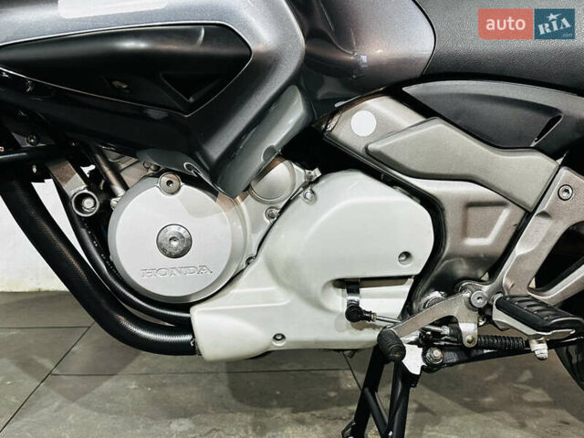 Хонда NT 700V, объемом двигателя 0.7 л и пробегом 13 тыс. км за 5450 $, фото 7 на Automoto.ua