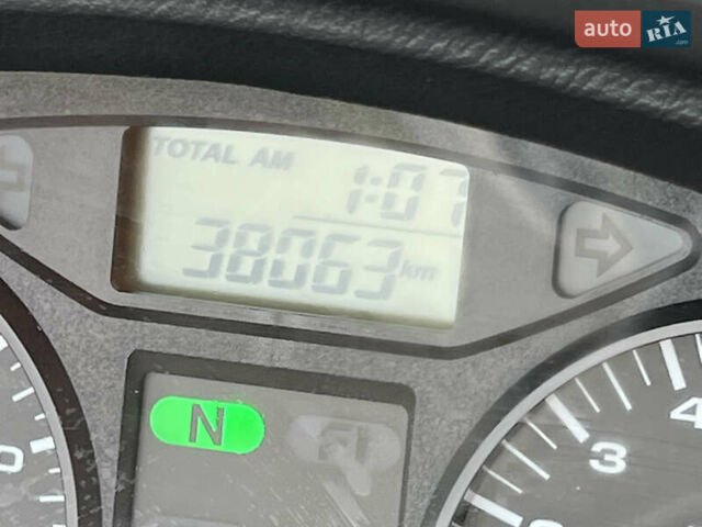 Серый Хонда NT 700V, объемом двигателя 0.7 л и пробегом 38 тыс. км за 5550 $, фото 4 на Automoto.ua