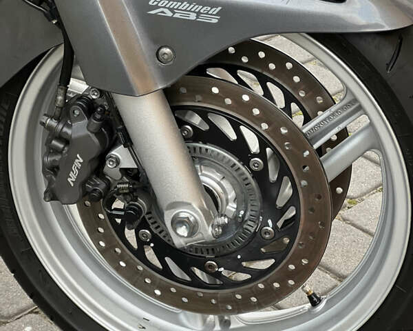 Серый Хонда NT 700V, объемом двигателя 0.7 л и пробегом 38 тыс. км за 5550 $, фото 7 на Automoto.ua